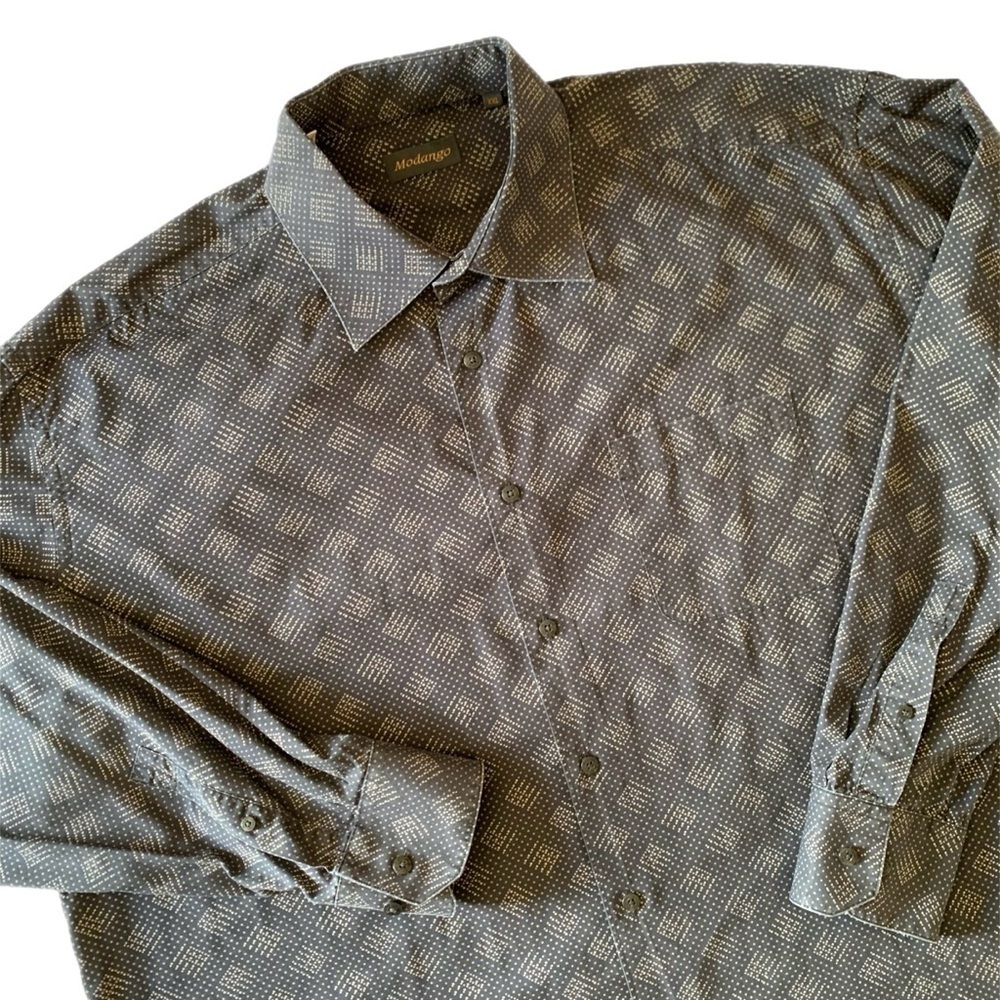 XXL Modango long sleeve button-up